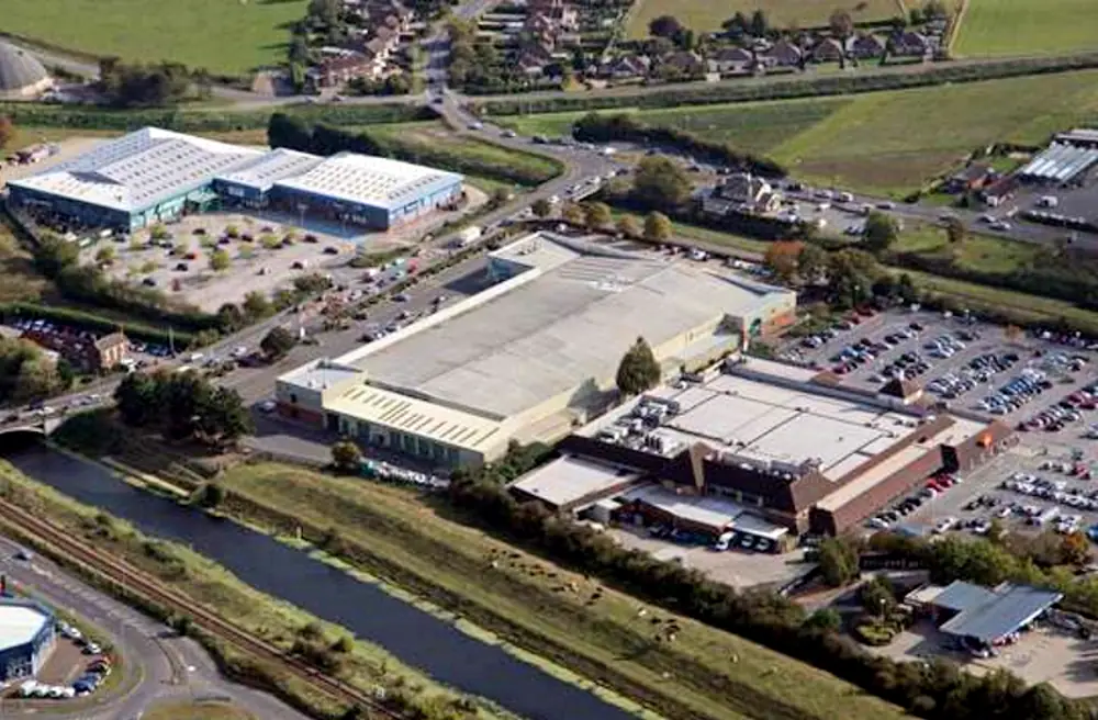 Alban Retail Park secured!