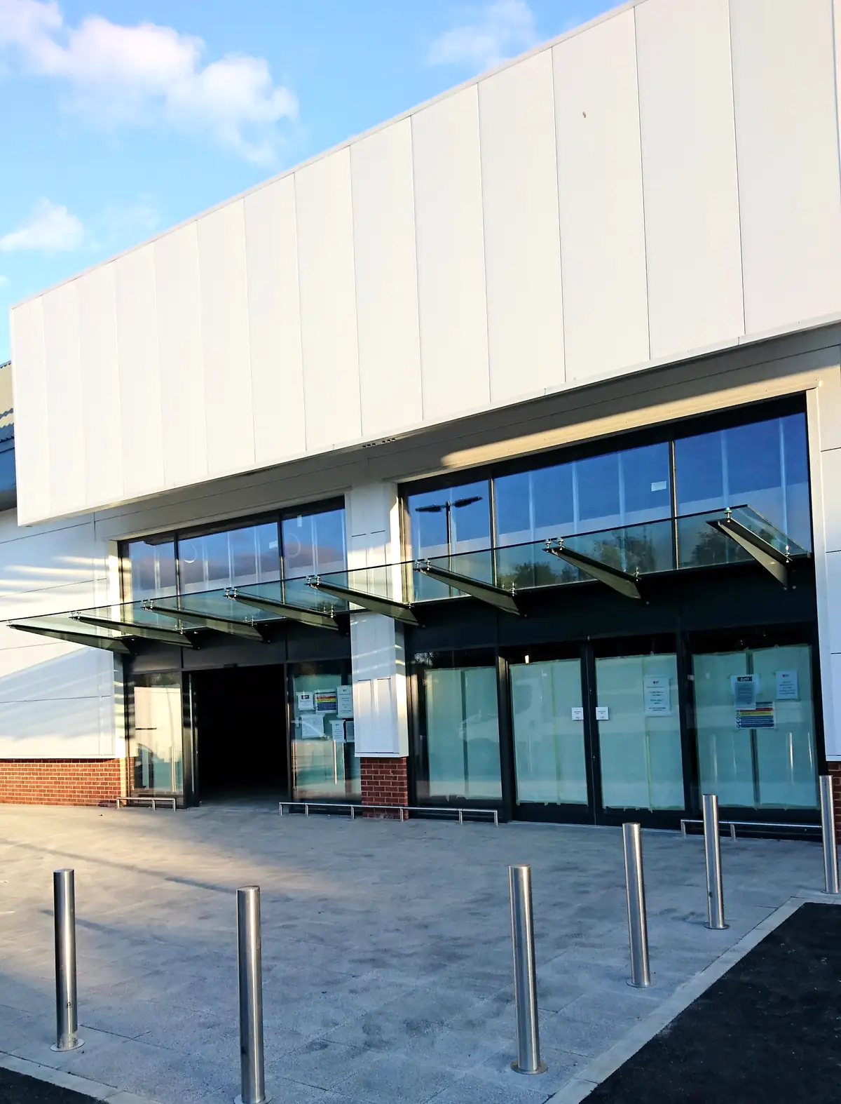 Homebase, Tonbridge, photograph 2