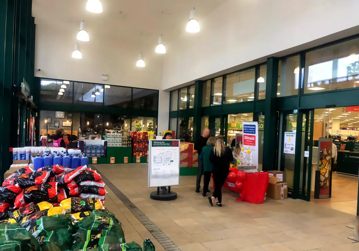 Morrisons, Plymstock, photograph 5