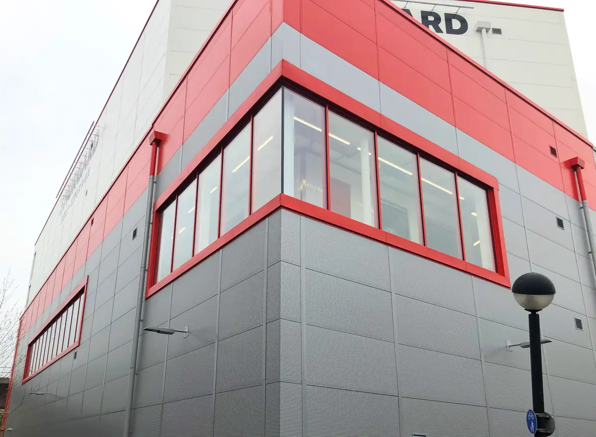 Shurgard, London City Airport, photograph 4