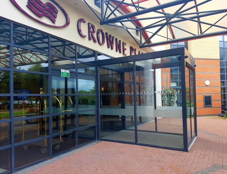 5 Lakes Hotel, Maldon.jpg